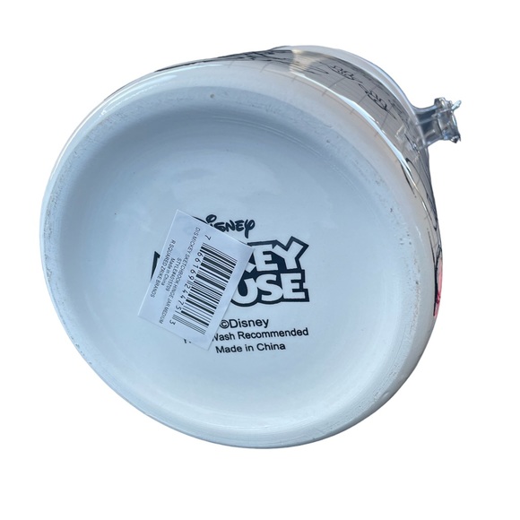 Mickey Mouse Sketch Book Medium Canister with Hinged Lid - Picture 5 of 6